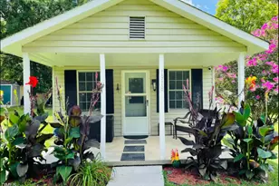 1918 Durham St, Burlington, NC 27217 - Photo 1