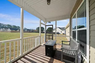 105 Rose Petal Ct, Zebulon, NC 27597 - Photo 17