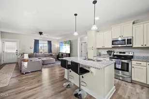 105 Rose Petal Ct, Zebulon, NC 27597 - Photo 5