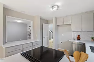 58 Stoneridge Rd, Durham, NC 27705 - Photo 9