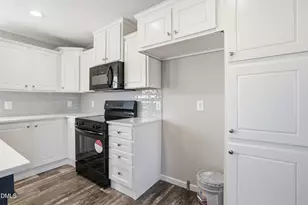 77 Greenview Ct, Dunn, NC 28334 - Photo 13