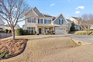 5716 Lumiere St, Holly Springs, NC 27540 - Photo 3