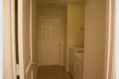 6005 Namozine Court, Raleigh, NC 27610 - Photo 7