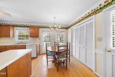 7104 Kinross Drive, Raleigh, NC 27613 - Photo 19