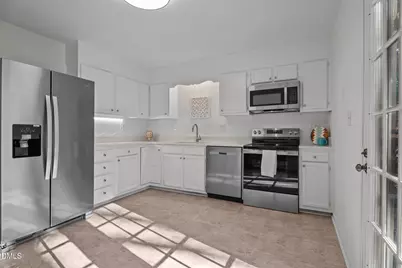 705 Tanglebrook Way, Raleigh, NC 27615 - Photo 9