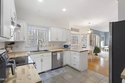 207 Forest Run Place, Cary, NC 27518 - Photo 3