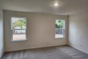 112 Parker Ln, Mebane, NC 27302 - Photo 3