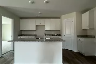 220 Hl Vly Dr, La Grange, NC 28551 - Photo 5