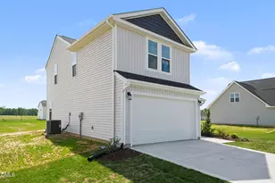 112 Littlefield Ln, La Grange, NC 28551 - Photo 3