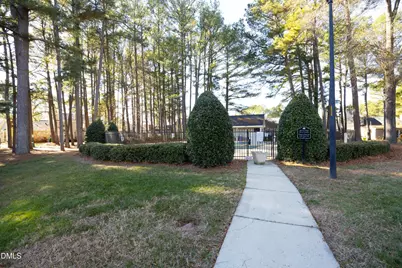 5544 Sharpe Drive, Raleigh, NC 27612 - Photo 31