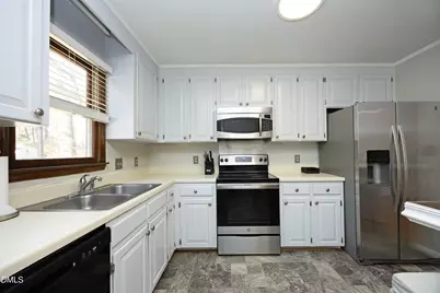 5544 Sharpe Drive, Raleigh, NC 27612 - Photo 5