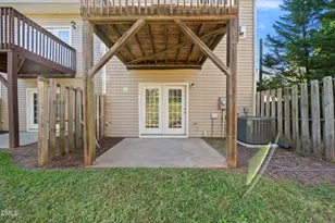 2615 Wyntercrest Ln, Durham, NC 27713 - Photo 9