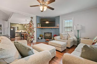 305 S 17th Street, Erwin, NC 28339 - Photo 9