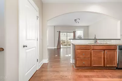 3827 Glenhaven Road, Raleigh, NC 27606 - Photo 9