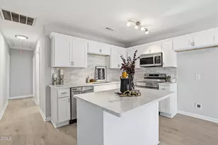 1317 Wrentree Cir, Raleigh, NC 27610 - Photo 5