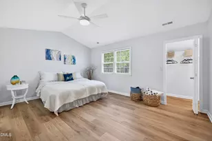 136 Lake Hollow Cir, Cary, NC 27513 - Photo 7