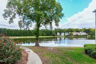 136 Lake Hollow Cir, Cary, NC 27513 - Photo 47