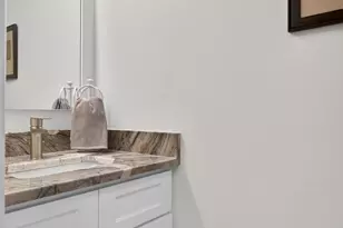 136 Lake Hollow Cir, Cary, NC 27513 - Photo 31
