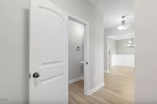 183 Cardovia Wy, Wendell, NC 27591 - Photo 5