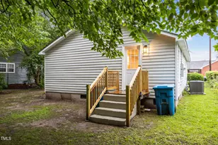 807 N Wilson Ave, Dunn, NC 28334 - Photo 25