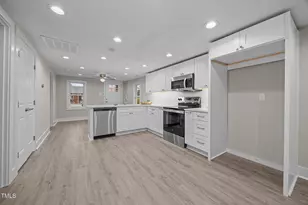 807 N Wilson Ave, Dunn, NC 28334 - Photo 11