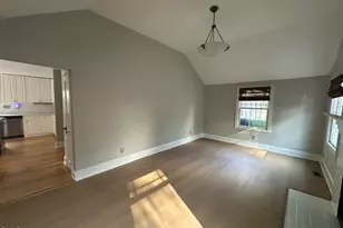 2610 Dover Rd, Raleigh, NC 27608 - Photo 9