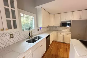 2610 Dover Rd, Raleigh, NC 27608 - Photo 17