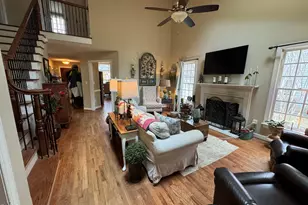 1219 Cranebridge Pl, Chapel Hill, NC 27517 - Photo 9