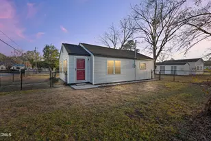 513 Wondertown Dr, Erwin, NC 28339 - Photo 1