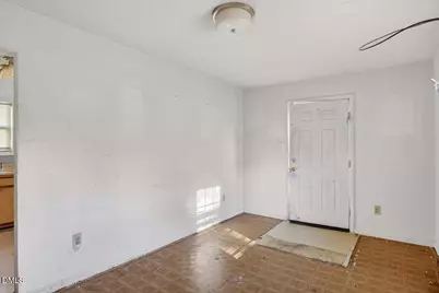 426 Thomas Street, Henderson, NC 27536 - Photo 5