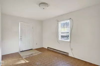 426 Thomas Street, Henderson, NC 27536 - Photo 7