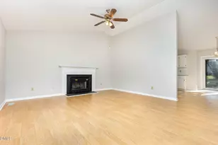 2108 Carthage Cir, Raleigh, NC 27604 - Photo 5