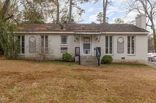 515 Walnut Dr, Sanford, NC 27330 - Photo 3