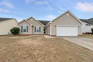1451 Avoncroft Dr, Fayetteville, NC 28306 - Photo 1