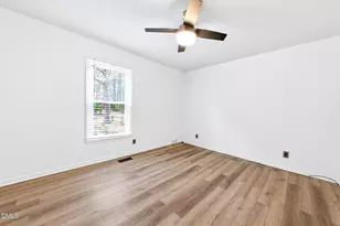 14 E Gleewood Pl, Durham, NC 27713 - Photo 17