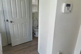 2920 Roundleaf Ct, Raleigh, NC 27604 - Photo 7