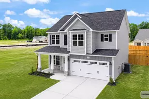 4734 Scenic Pines Dr, Hope Mills, NC 28348 - Photo 3