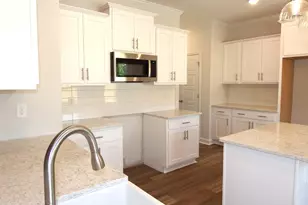4734 Scenic Pines Dr, Hope Mills, NC 28348 - Photo 17