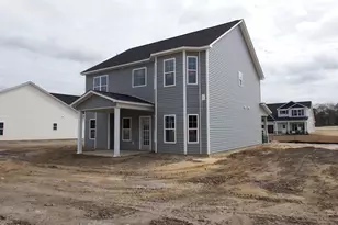 4734 Scenic Pines Dr, Hope Mills, NC 28348 - Photo 11