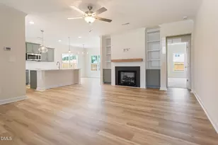 4730 Scenic Pines Dr, Hope Mills, NC 28348 - Photo 13