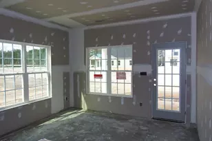 4730 Scenic Pines Dr, Hope Mills, NC 28348 - Photo 7