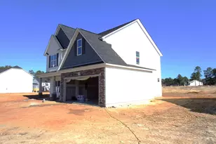 4729 Scenic Pines Dr, Hope Mills, NC 28348 - Photo 3