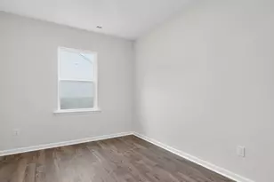 210 Pisgah St, Sanford, NC 27330 - Photo 15