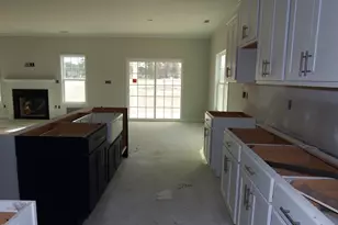 4733 Scenic Pines Dr, Hope Mills, NC 28348 - Photo 7