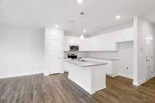 511 Eversden Dr, Zebulon, NC 27597 - Photo 9