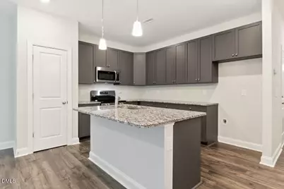 542 Eversden Drive, Zebulon, NC 27597 - Photo 9