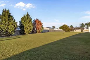 3846 Caitlin Dr, Battleboro, NC 27809 - Photo 3