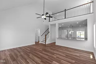 204 N Rabbit Run Dr, Smithfield, NC 27577 - Photo 5