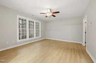 101 Highlands Lake Dr, Cary, NC 27518 - Photo 15