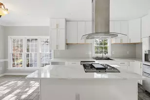 101 Highlands Lake Dr, Cary, NC 27518 - Photo 13